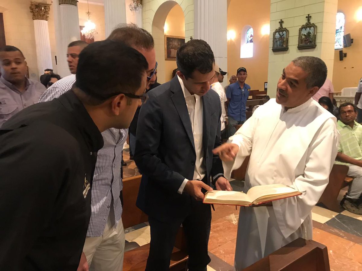 Cumpliendo primero ante Dios, ya nos encontramos en misa con la feligresía de Carabobo en la Catedral de Valencia. 

#16Mar