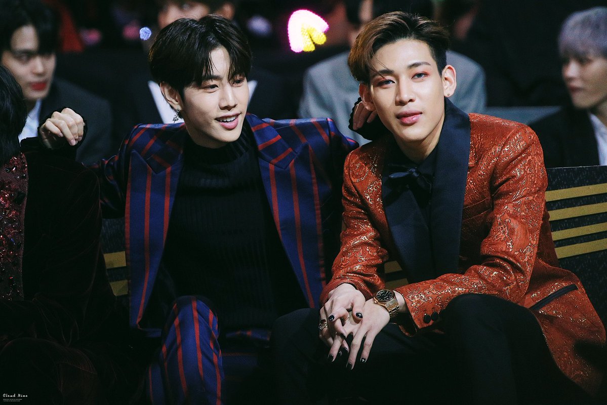 MBkanS's tweet photo. @Bknsense @GOT7Official เทรนไม่ทันล้าวววววววว
#TwitterBestFandom 
#TeamGOT7 
#SoompiAwards 
#GOT7  @GOT7Official https://t.co/eZP5sembeU