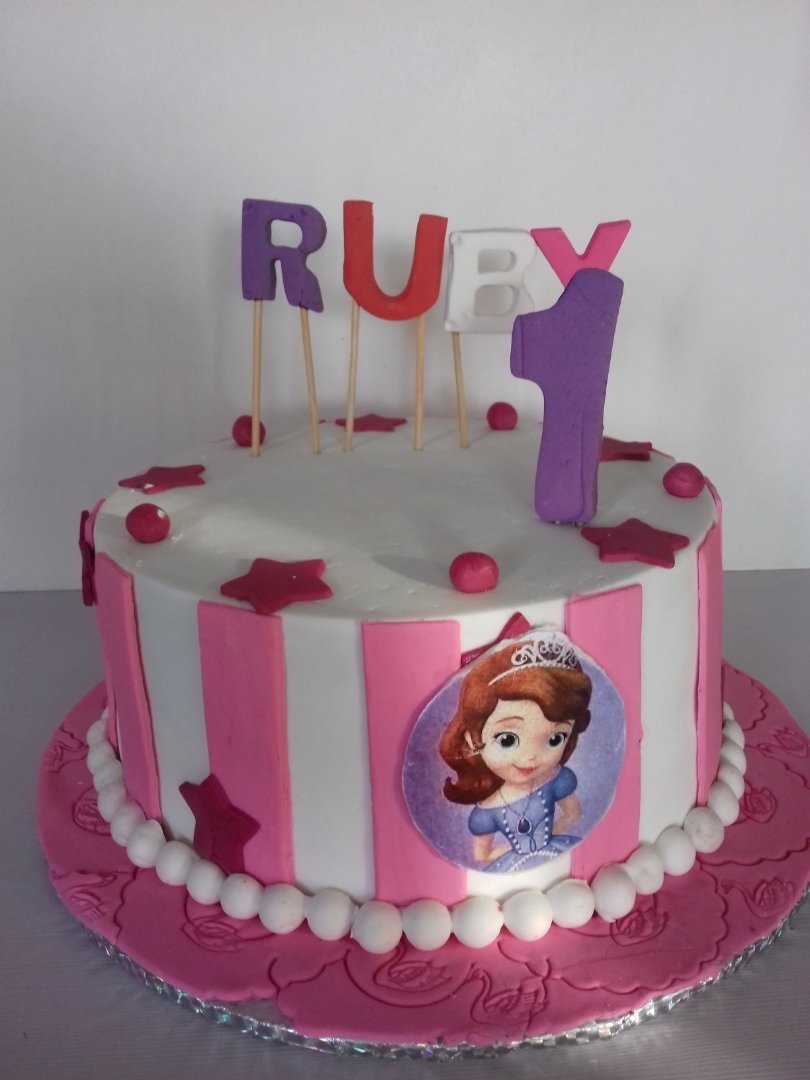CakeaffairsE's tweet photo. It gets prettier by the day. #love #picture #akure #ibadan #ogun #osun #moment #ekiti #Nigeria #weddding #weddingidea #cakeidea #giftidea #Cakeaffairs #cakeinspiration #bakery #velvet #birthday #confectionery #baking #cake #amazing #sweet #chocolate https://t.co/U2fEBbCXbq