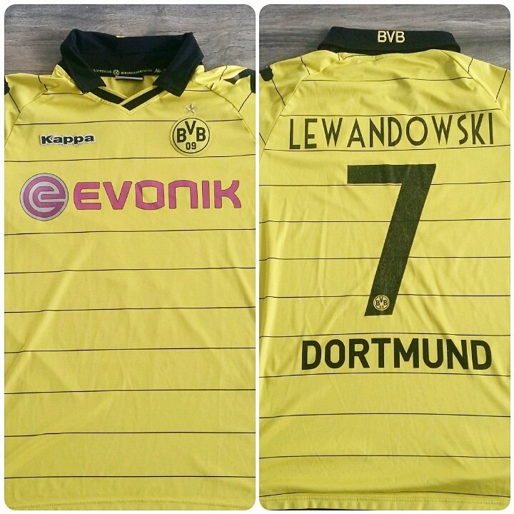 voetbal_88's tweet photo. Rare @BVB home jersey! #BVB #borussiadortmund #bvb09 #DOR #dortmund #dieschwarzgelben #echteliebe #nurderbvb #hejaBVB #dortmunderjungs #bundesliga #derbvb #ballspielvereinborussia #bvbarmy #footballshirts #Kappa #classicfootballshirt #hscBVB #immerwiederBVB https://t.co/sB6ms8sEYy
