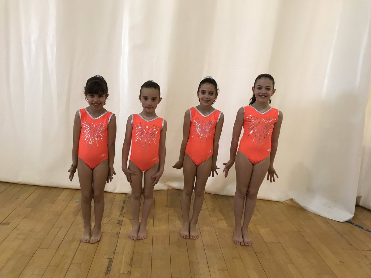 LARARM86's tweet photo. Gran estreno en sus nuevas categorias de nuestras gimnastas en los JDM. @GSDcdeportivo @andresclavero80 https://t.co/Af569M3cUL