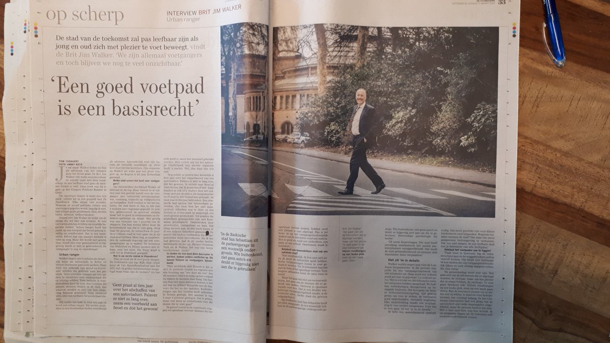 Publieke_Ruimte's tweet photo. Great interview with Jim Walker @walketalk @Walk21Network in weekend edition of @destandaard by @TomYsebaert 
Jim was invited by @Publieke_Ruimte at #CPR2019 @Stadgent https://t.co/Bpj4duWqyP