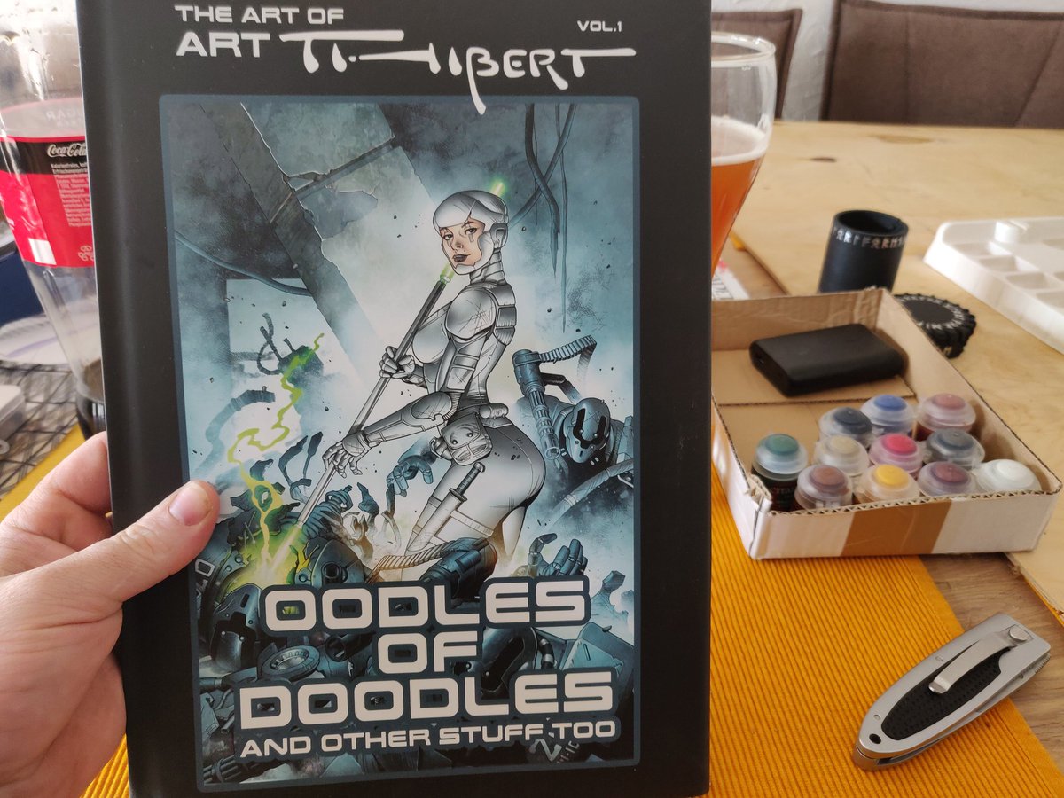 TBEAR85726806's tweet photo. Look what just arrived today got a little banged up in transport but I'm totally happy ππ©πͺ
@ArtThibert #artbook #ComicsGate #fulfiled https://t.co/wgmqfV5COX