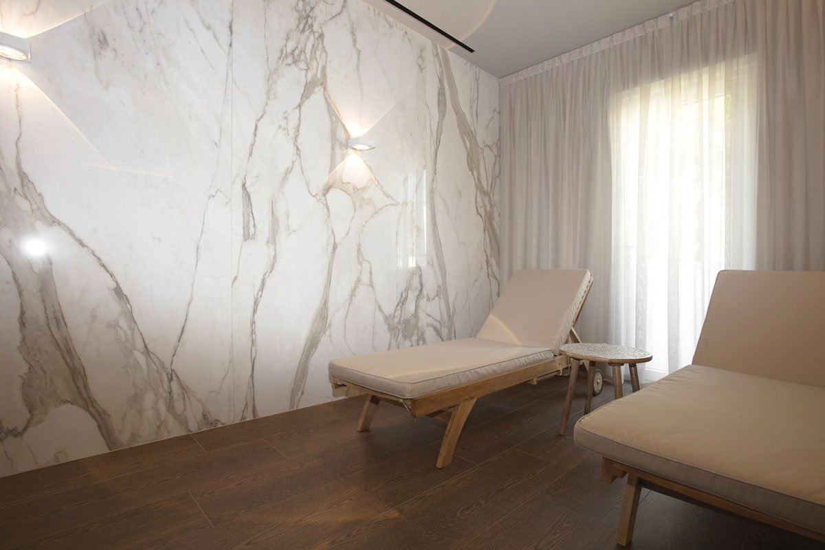 Vi presentiamo in anteprima il nuovo centro benessere dell'Hotel Mare Pineta di Milano Marittima realizzato in collaborazione con Graniti Fiandre 👇
