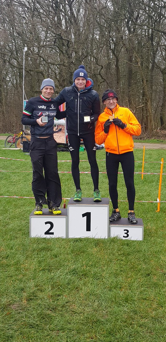 gobi_one's tweet photo. Hard racing at #trailx but 3rd old git for my effort #uktrichat #duathlon https://t.co/SnilZXpyNW