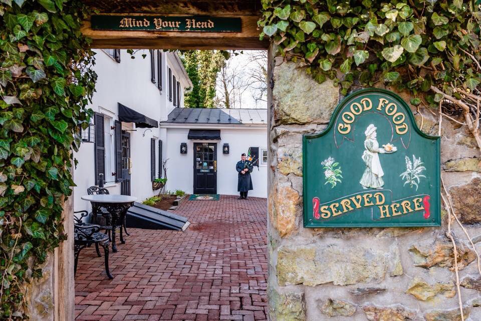 Happy St. Patrick’s Day Weekend! What better way to celebrate than with a visit to your neighborhood Pub? #local #stpatricksday #march17 #pub #cornedbeef #shepherdspie #guiness #shamrocks #visitmiddleburg