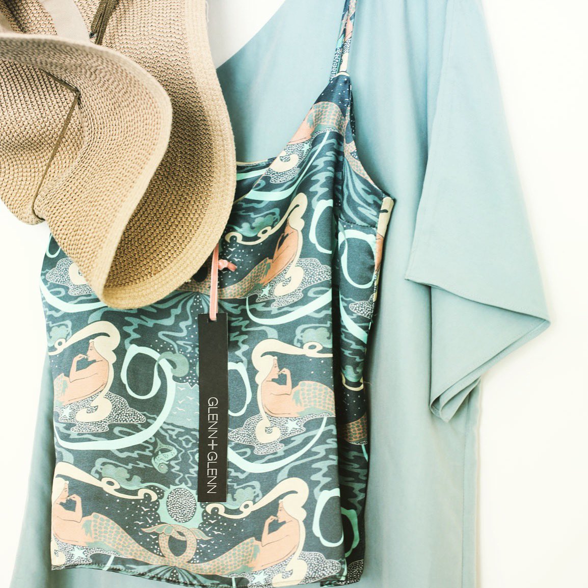👋 Denver! Visit the GLENN + GLENN trunk show this weekend Modern Nomad 2936 Larimer in Rino. 11-6! @glennandglenn @modernnomaddenver