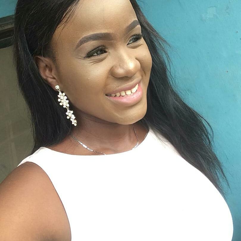 amyybekee's tweet photo. Would you believe I'm ibo
First impression?
#maxlifestyle #maxtour #saturdays #blackgirls #ibogirlsaregold https://t.co/ZX57ciUTW8