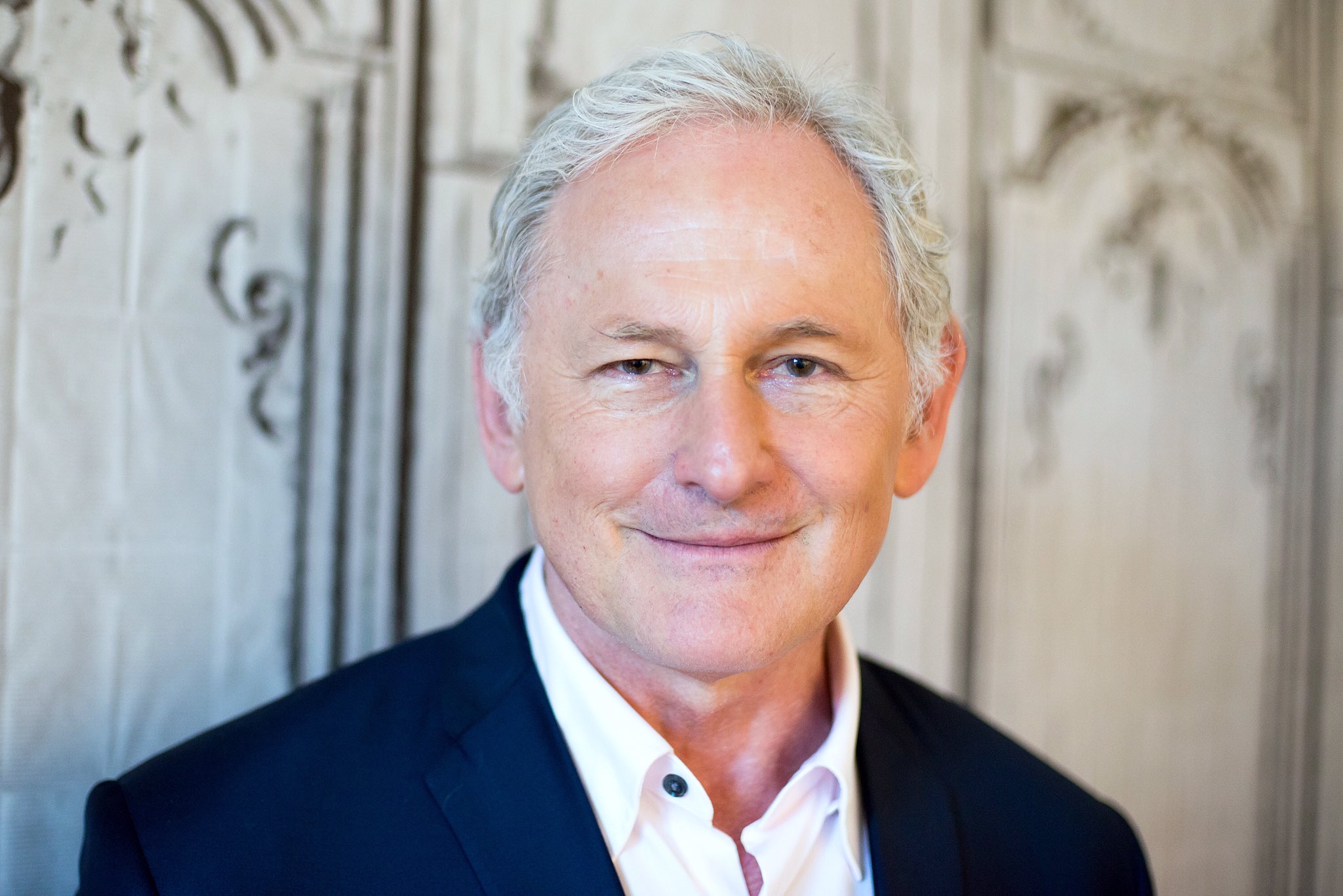 Happy birthday Victor Garber! \73 winner for GHOSTS 