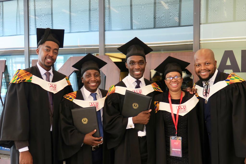 magwadeb's tweet photo. And its done #ALUSB19 #AfricasMBA https://t.co/wiPCTUCAZR
