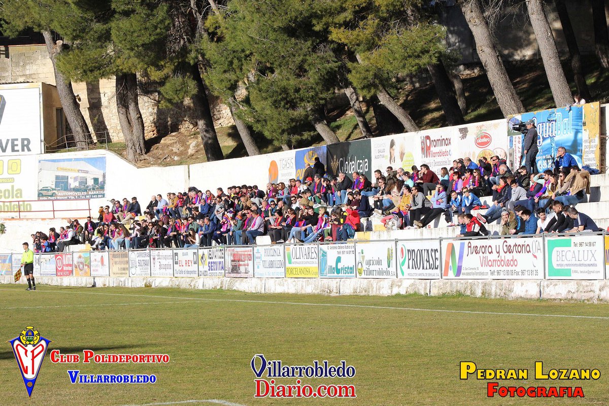 Quedan 10 finales y mañana jugamos la 1ª, y la mejor manera de conseguirlo es estando juntos, EQUIPO + AFICIÓN. Os necesitamos más que nunca. #Juntosloconseguiremos 💪⚽️🔴🔵 <a href="/CPVillarrobledo/">Don Octavio CP Villarrobledo 🐺❤️💙</a>