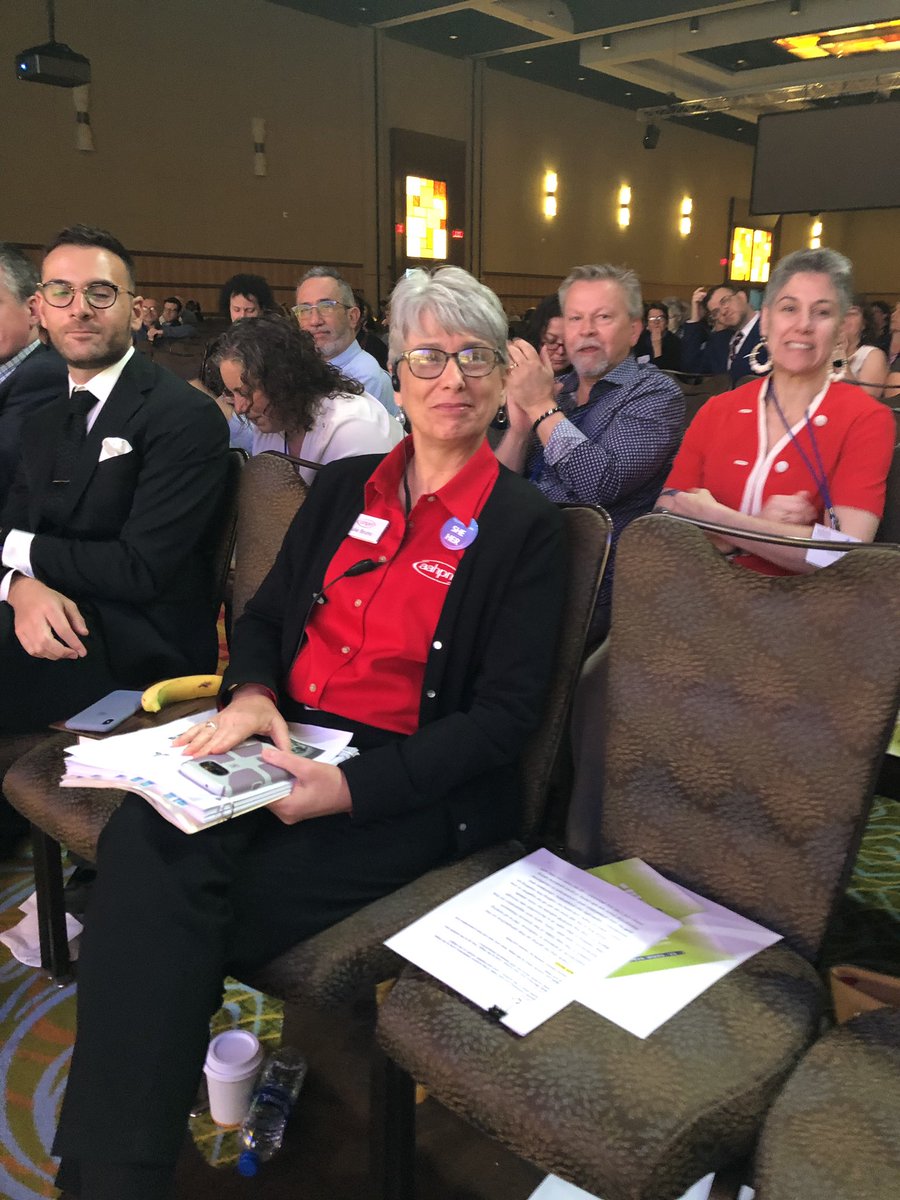 ssmithAMC's tweet image. State is the Science alumni leaders celebrate 15 years of research #hpm19