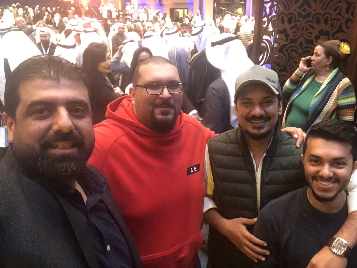 LightBugKW's tweet photo. لقطات من الحفل الختامي للمشروع الوطني للشباب (الكويت تفخر) إخراج يعرب بورحمه 
كلمات المبدع بدر بورسلي وألحان الفنان مشعل العروج #الكويت_تفخر https://t.co/3w9FJV7iyO