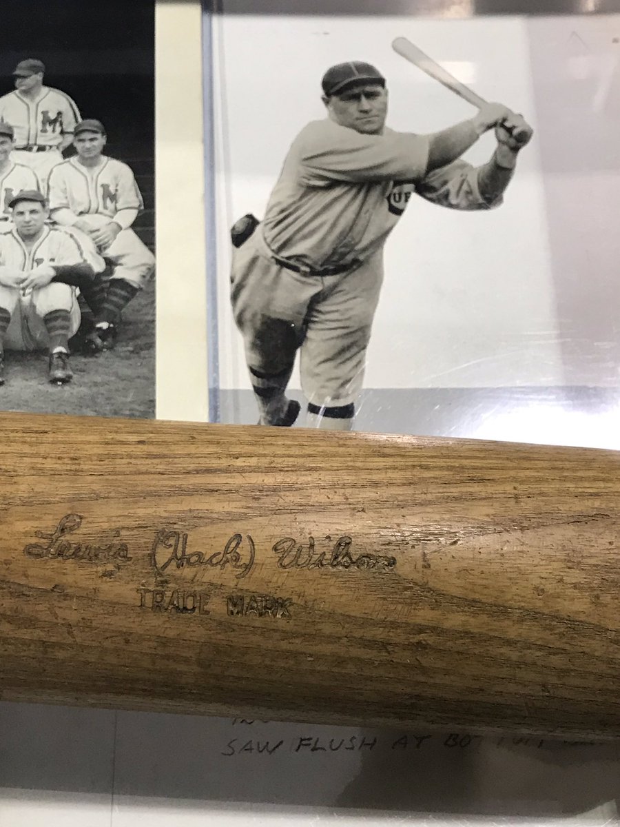 RelicSports's tweet image. It’s showtime! Swing by booth 288 at the #chicagosportsspectacular and take swing with one of Hack Wilson’s weapons of choice during the 1929-1930 seasons