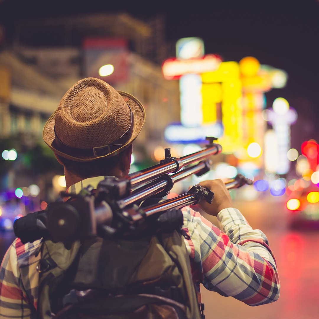 DigitalGoja's tweet image. NIGHT PHOTOGRAPHY TIPS 
EQUIPMENT
Night photography requires long exposures and your camera must be steady. 
A tripod is the best option.
#TipsandTricks 
#Camera 
#Lens 
#Accessories 
#DigitalGoja