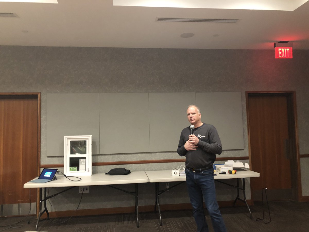 BNI_KC's tweet photo. Great meeting this week - with an awesome presentation from Brian DeMoss with Best Security! https://t.co/R7xJk5CNs0