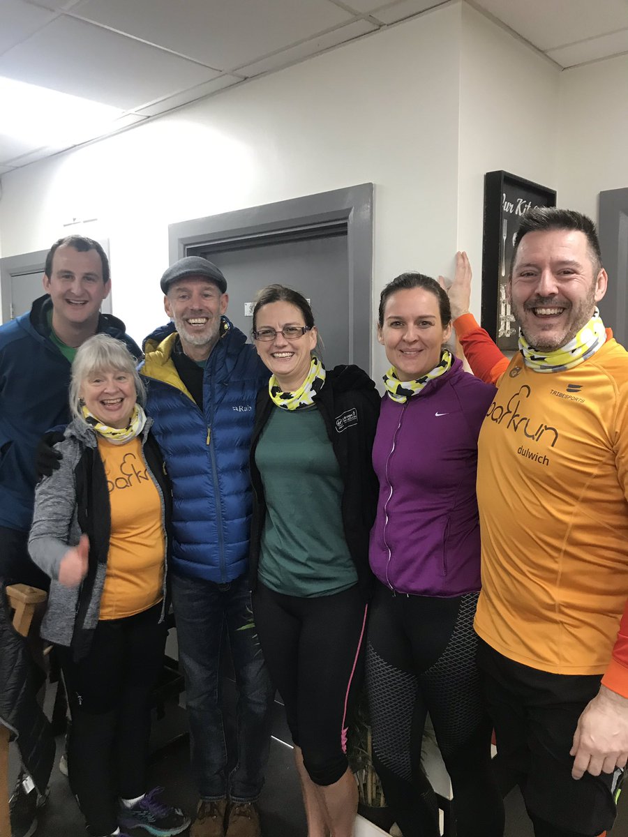 BeckyDennis1's tweet photo. What a fabulous trip to @NFparkrun this morning - impromptu meet up with @KarenKeenan4 @reticenthusiast and @jennyfkay, an appearance from @paulsintonhewit and we got @demodan85 his ‘N’! Fab morning, thank you to all the #highvisheros, such a friendly team! https://t.co/WQM3MS8kOs
