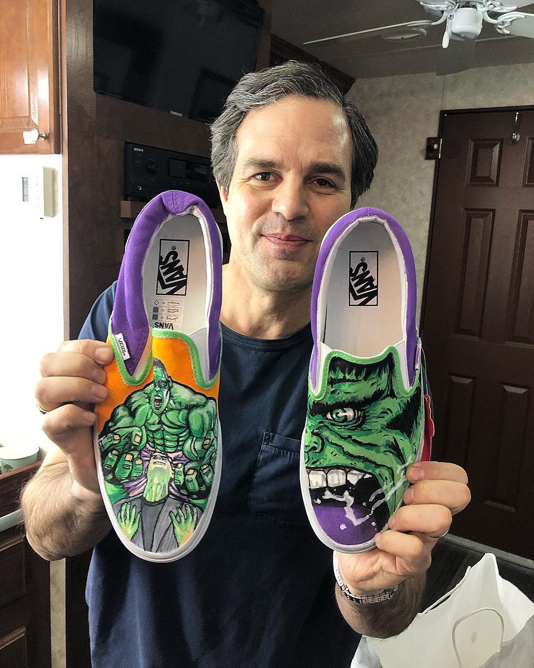 Marvel vans hotsell 219