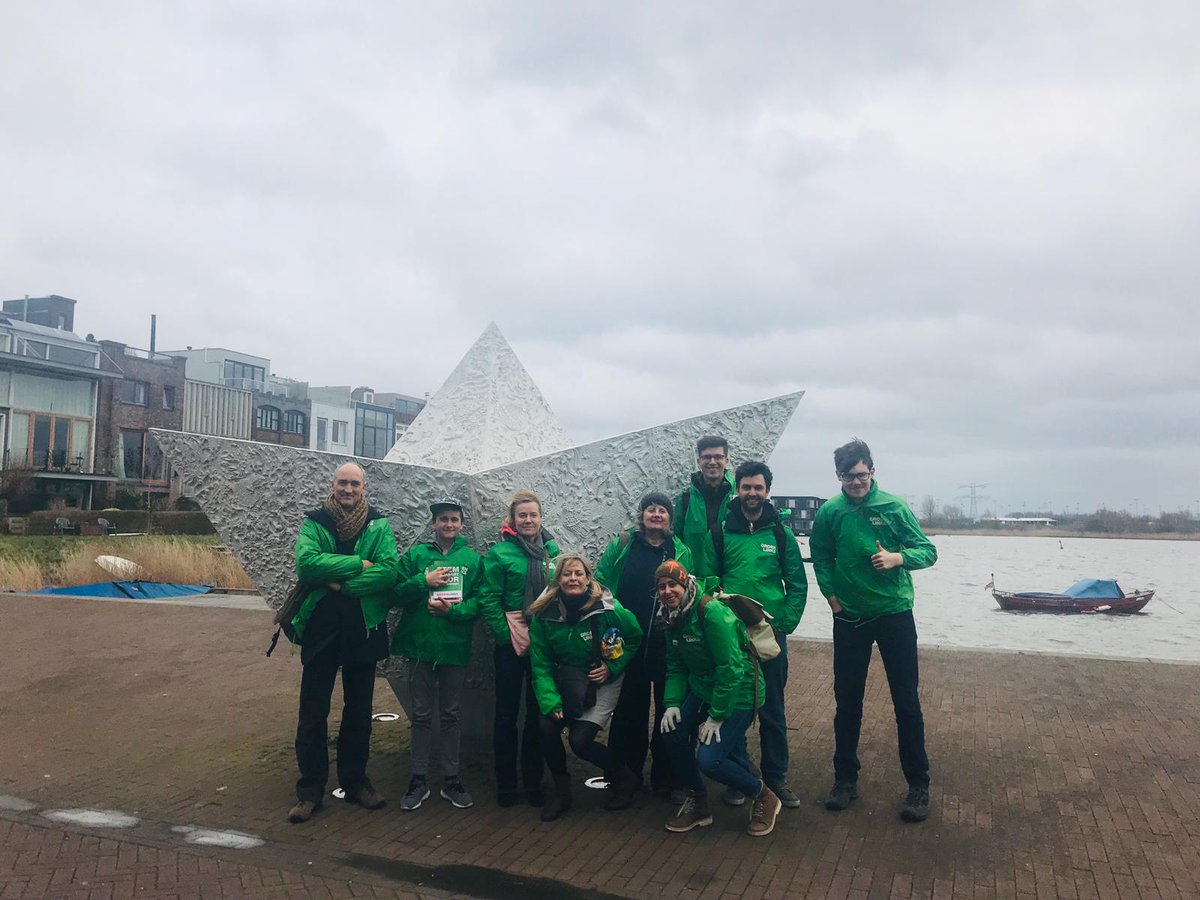 GroenLinksNH's tweet photo. Noord-Holland kleurt groen 💚 Vandaag weer door de hele provincie de deuren langs en de straat op 🏘️
Stem woensdag #voorverandering Stem #GroenLinks🗳️#PS2019 https://t.co/Nkyr4zYvCt