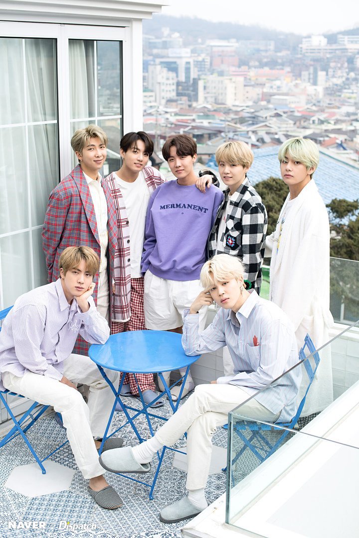 3SN8am's tweet photo. Army, Please come and vote for @BTS_twt
 #SoompiAwards #TwitterBestFandom 
#TeamBTS https://t.co/ri14aGXdHK