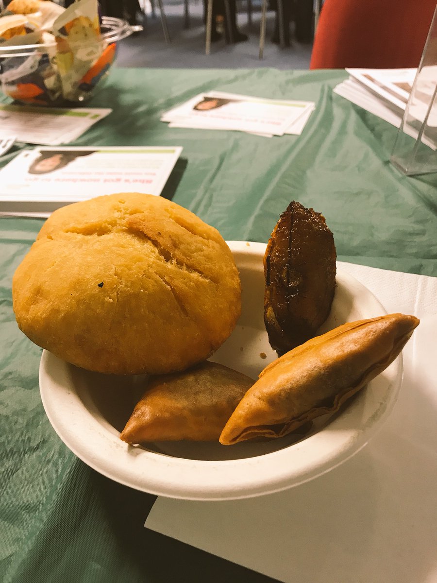 s_coastlodgings's tweet photo. Lunch is served at @BmecpCentre Multicultural Volunteer Fair! Pop by to say hello! Loads of organisations and opportunities on the go. #bmcep https://t.co/7weI5Jzzp3