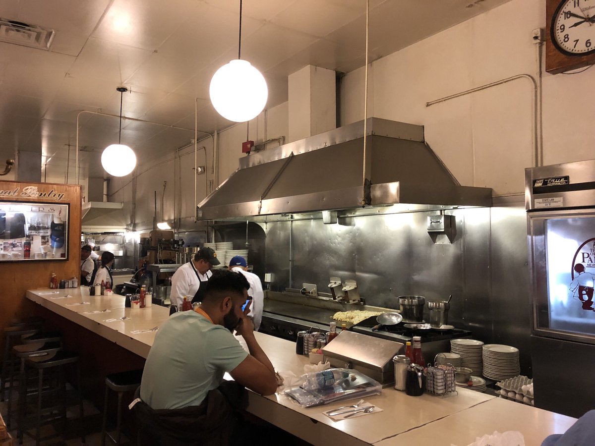 AgentCS's tweet image. #TheOriginalPantryCafe in #LosAngeles! ...empfehlenswert.