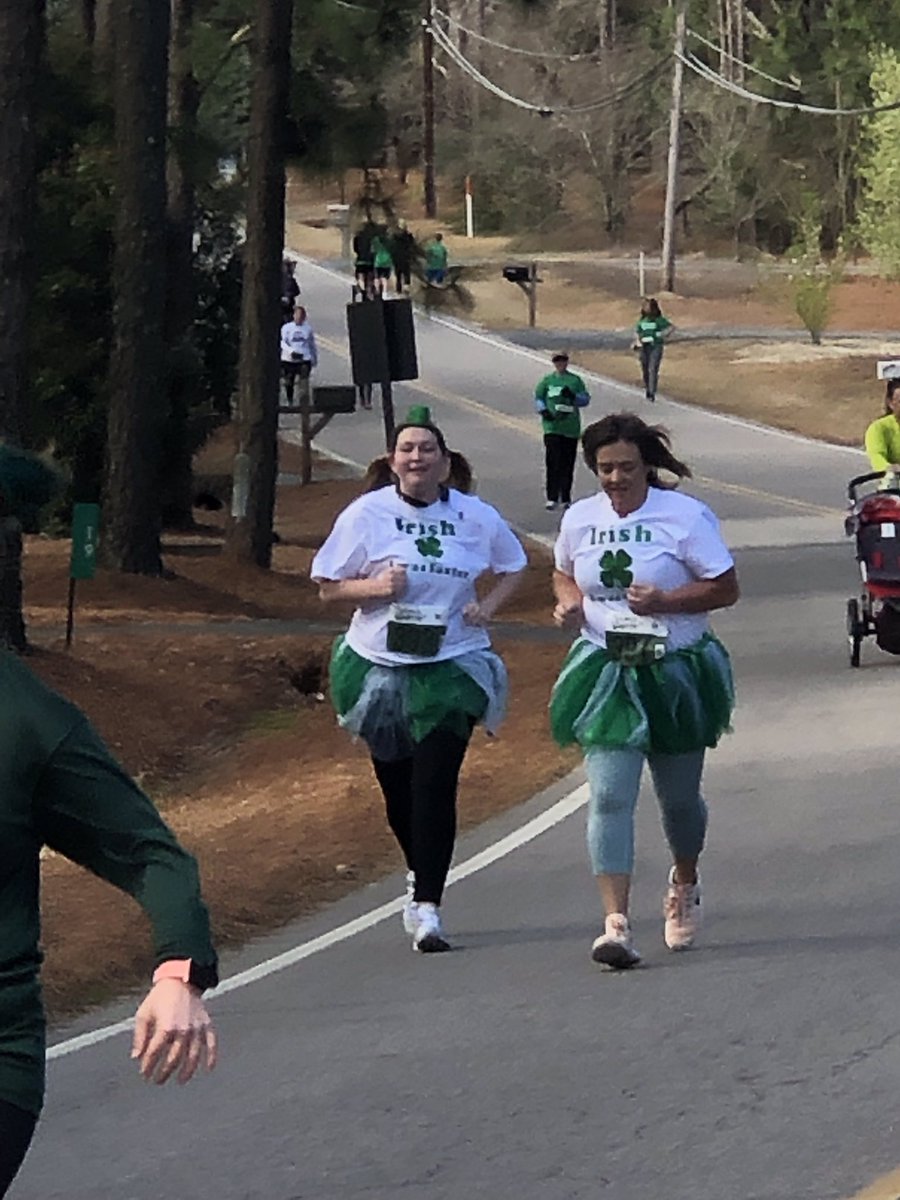 CLC_Pinckney's tweet photo. #CLCTigers in action! #PinckneyPRIDE #wegotgoals #ShamrockRun2019 #SamanthaStrong 🍀🐯🧡 https://t.co/TEoX2keAf0