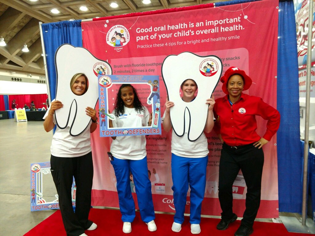 ColgateBSBF's tweet image. Thanks to the dental hygiene students of  Howard County Community College volunteers for partnering with #ColgateBrightSmiles at the B’More Healthy Expo today!