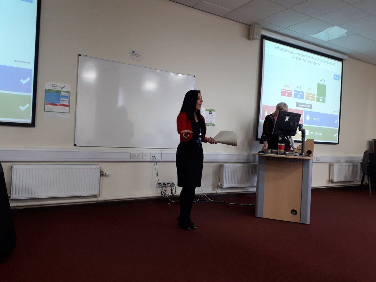 Zalihe Kamil-Thomas tweet media