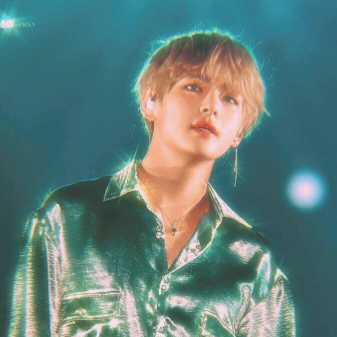 TaeTaeeee || Ft.🍗🍗🍗🍗 tweet media