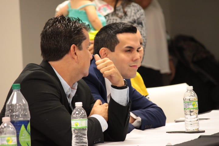 FPFPuertoRico's tweet photo. ⚽️Iván Rivera es elegido como nuevo presidente de la FPF al conseguir 18 de 35 votos como parte de la Asamblea Electoral. 

#FedeFútbolPR #EleccionesFPF https://t.co/9LqgpjJAhx
