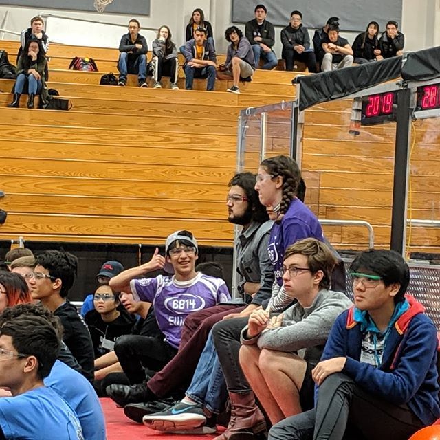 ellipse6814's tweet image. It&apos;s day 1 of quals at San Francisco and we&apos;re beyond excited!! #Ellipse6814 #OMGROBOTS #FIRSTDeepSpace #frc