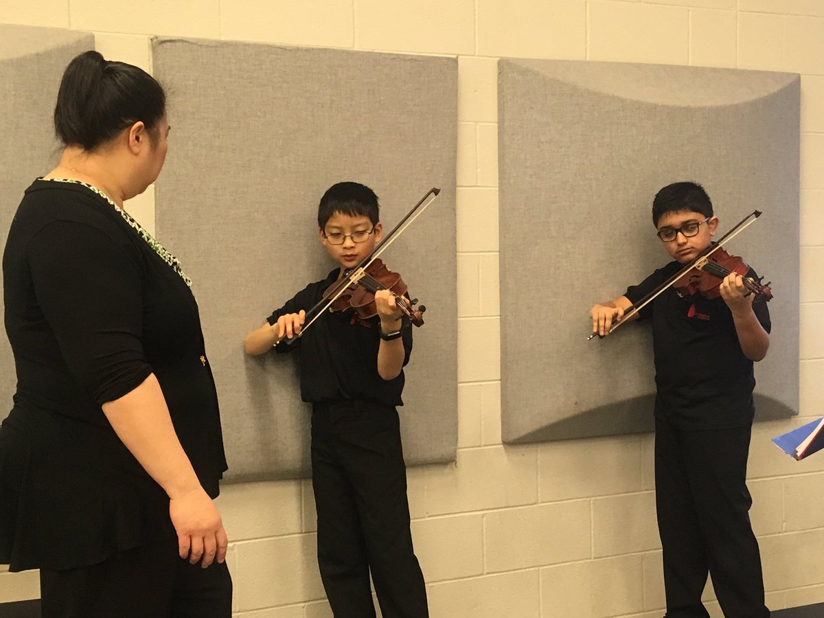 AmyNovick1's tweet photo. We are having a great morning at our Solo &amp; Ensemble Contest with Mrs Pham. @BarbaraRose220 @HoughStreet220 @220Arts https://t.co/63q6hENcCE