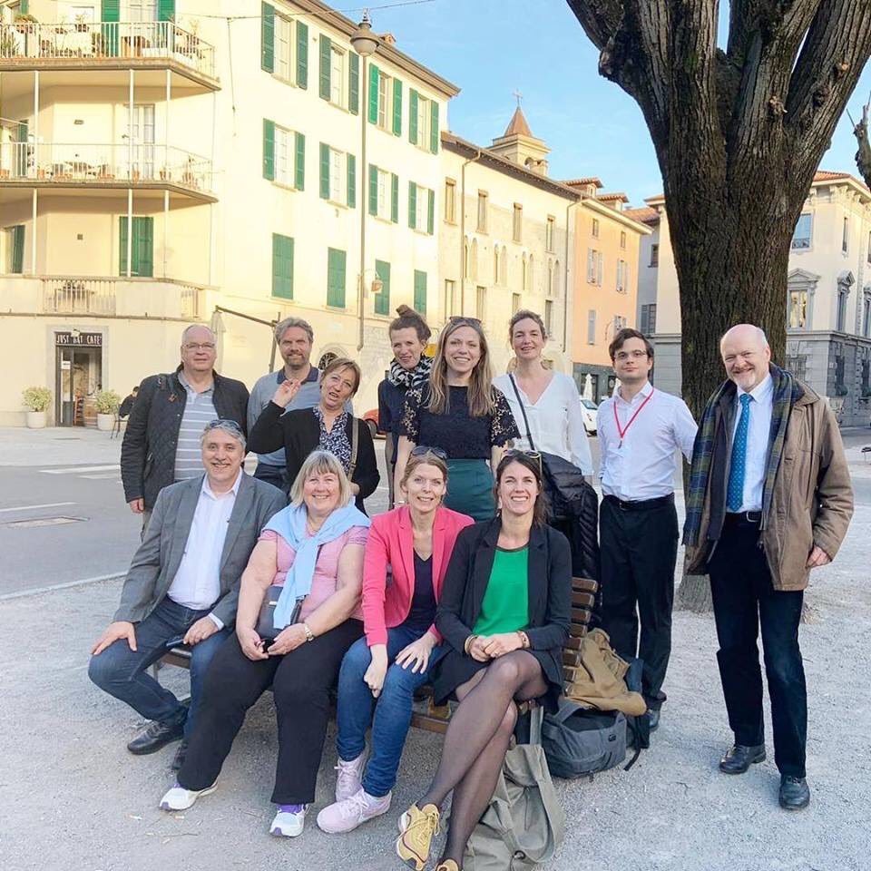IATH_Cernobbio's tweet photo. Take the afternoon, and will be full of wonder. Special follow up for #Chain5 conference delegates 😃 Thanks to #IATHenglishstudents for the organization of a guided visit of Como!🔝particularly Raffaele Finzi 🏃🏽♂️
#iathacademy
🛎 https://t.co/jj6i9WZ7cj