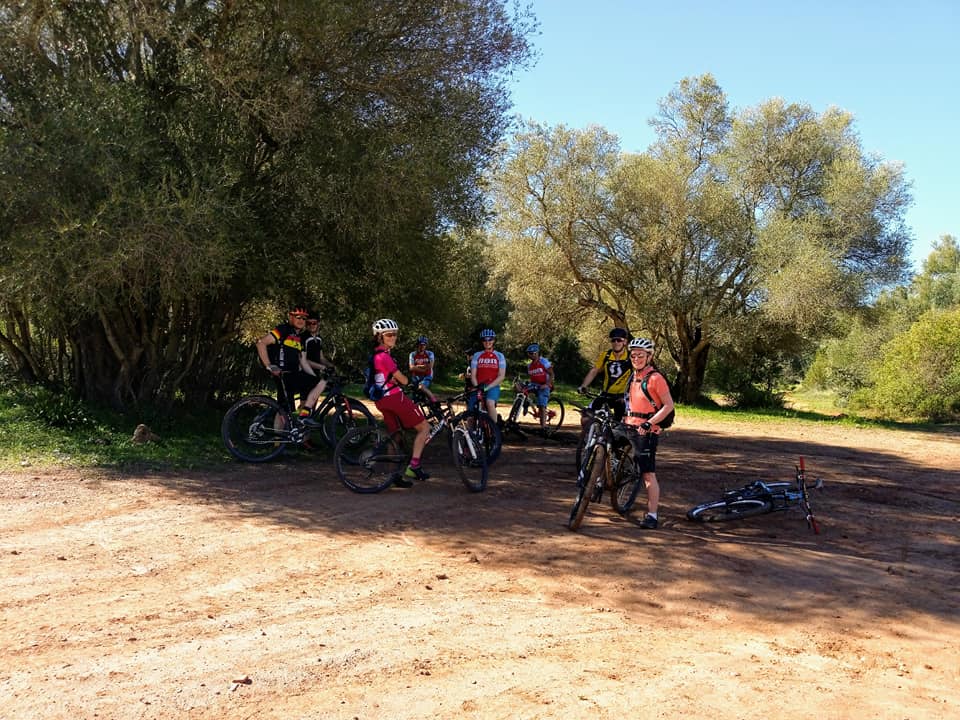 aquickrelease's tweet image. Always sad to say goodbye to AQR guests who very quickly become our friends! Safe travels home everyone. Hope to see you out here in 2020. Looking forward to round 2 now with our next mountain bike group arriving today for a week of MTB action. #AQR2019 #Mountainbike #Portugal