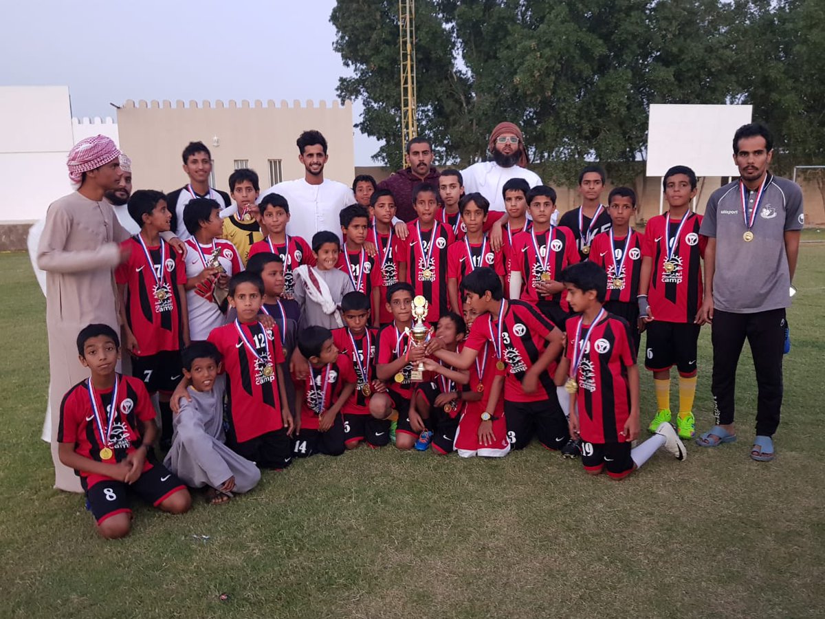 Hajri11Al's tweet photo. فريق الزمالك يحقق كاس دوري بدية لفئة البراعم 2019 للعام الثاني على التوالي شاكرين لكل من ساهم في تحقيق هذا الانجاز من لاعبين وادارة وجهاز فني متمنين دوام التوفيق للفريق في المساباقات والدورات القادمة. https://t.co/m4lHtZfqsM