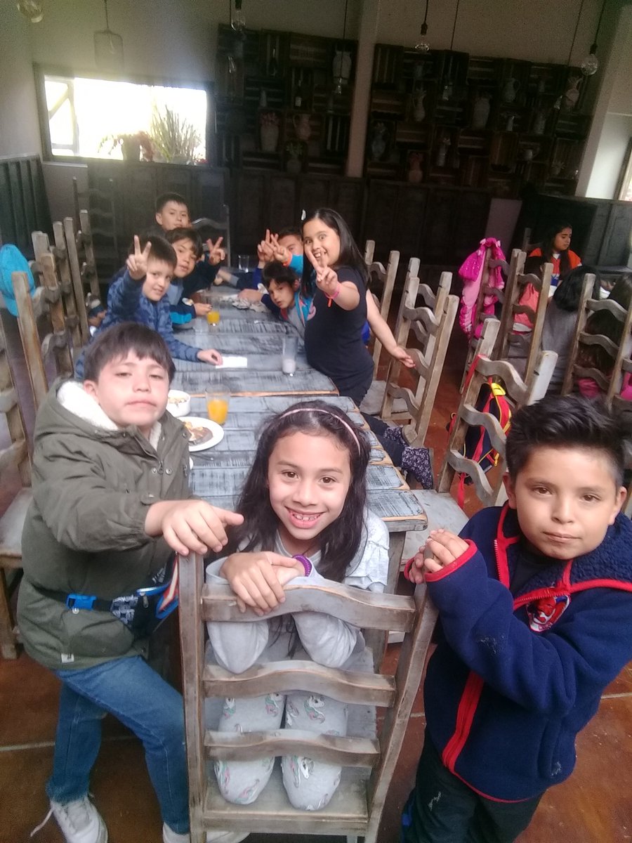 pgcampmexico's tweet photo. Arrancamos el día con toda la energía! #LeonardoDaVinci https://t.co/zX2BupY9T2