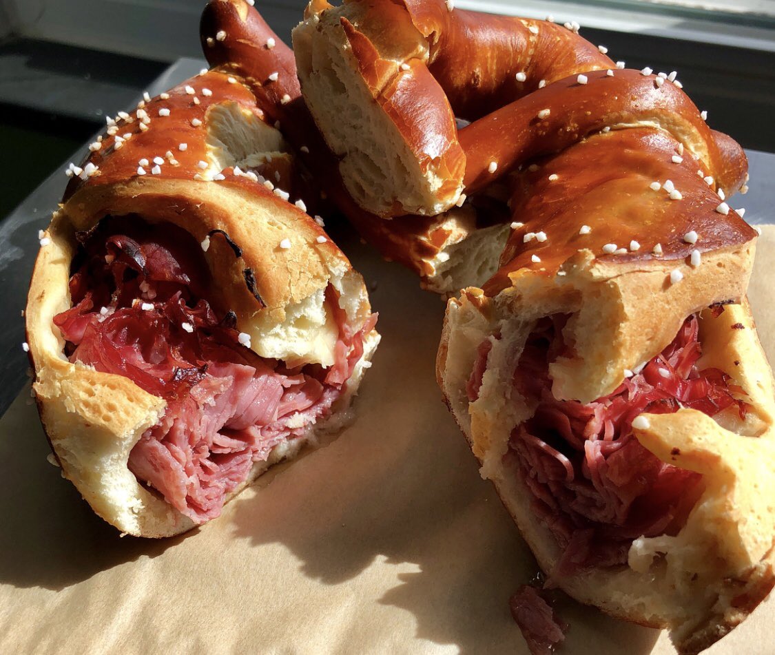 Gnarly Knots tweet media
