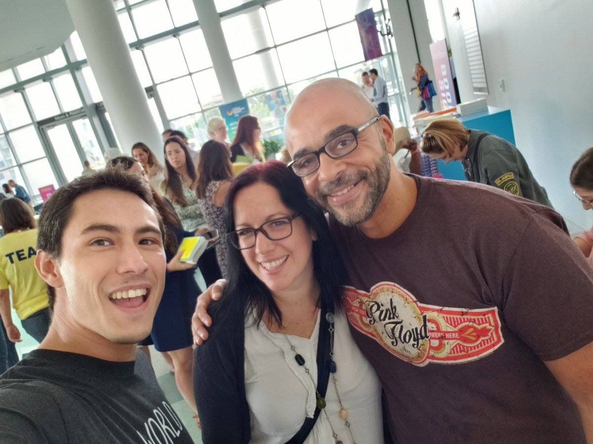 miguelgo81's tweet image. Súper excited to listen to @MGawdat at @WOHASU #SolveForHappy @paulinaloc #PositiveDisruption