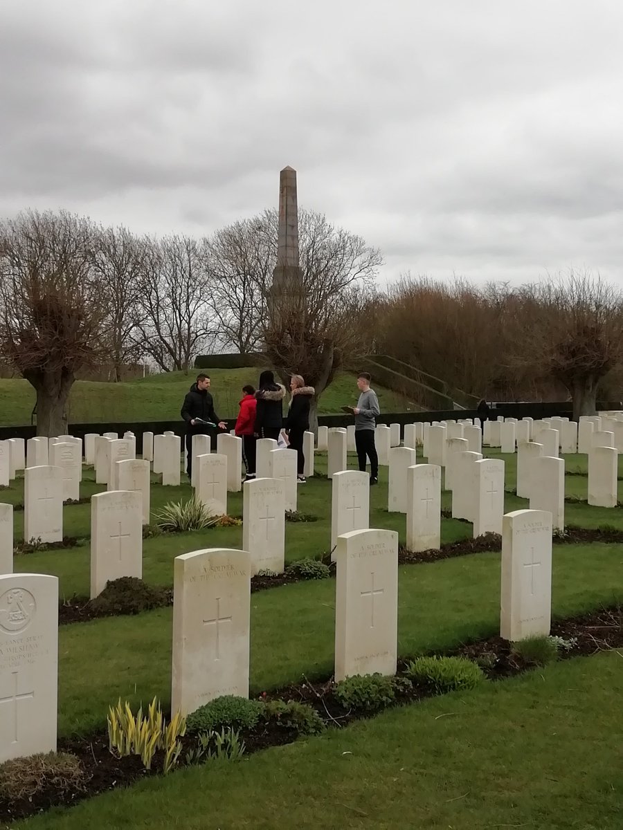 Veritas_History's tweet photo. It's been a busy day, been to 3 cemeterys both allied forces and German. Off to experience a real trench https://t.co/bGFDY3yTOw