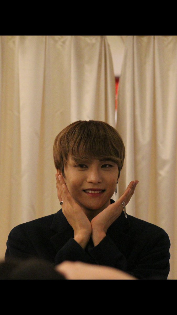 Smile34680320's tweet photo. 2019. 03.17
Show box
귀여워😊&💕언제나 멋있어☺💗
#영화처럼 #Likemovie #LAM
#후혁 #woohyuk #ウヒョク
@LAM_twt
@TopcloudEntjp https://t.co/Kbd3aRL3La https://t.co/xjhUoEUvea