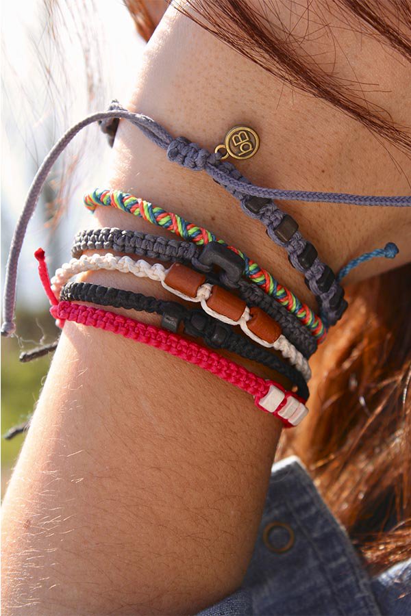 Shop with a purpose. Every purchase gives back!

#original #unique # awesome #puravidastyle #fashionwithacause