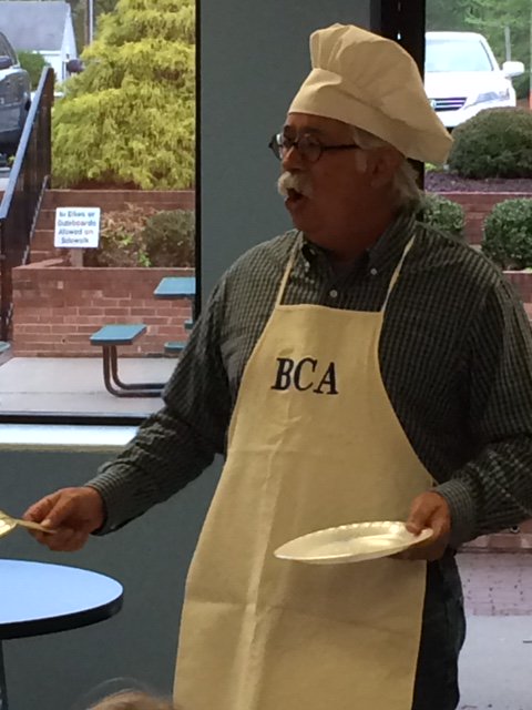 Mr. Brown can cook...pancakes!  Win a pancake breakfast for your child's entire homeroom class prepared by our own Mr. Brown.  This auction item value is priceless!  Purchase your auction tickets by Friday, March 22nd for your chance to bid.