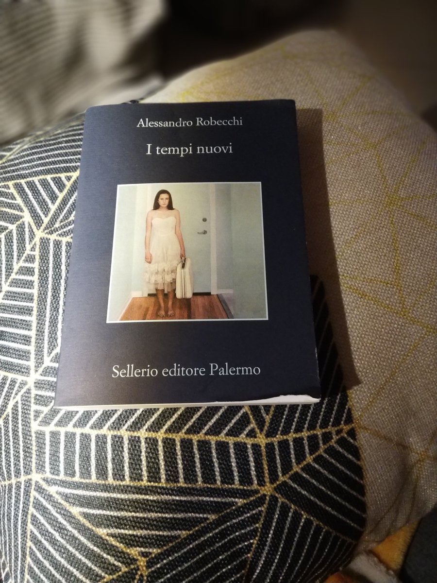 arlec007's tweet photo. #nowreadin.
My heart says go, go have a time
'Cause it's Saturday night babe and I'm feelin' fine
@AlRobecchi @sellerioeditore https://t.co/PJMQMMbmKp
