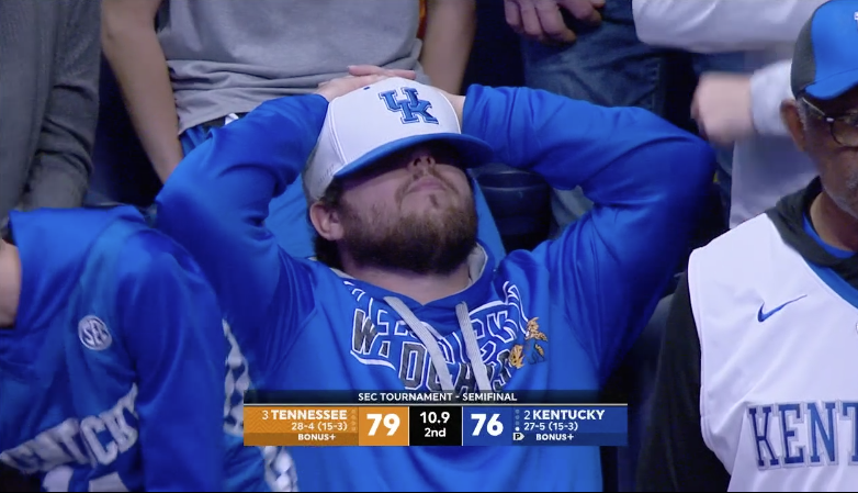 Live look at Kentucky fans: