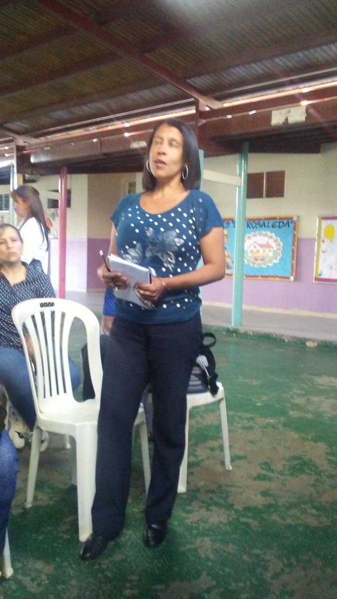 EDUCACIONPALANT's tweet photo. Agradecimiento a nuestros directores de escuelas nacionales y estadales por construir junto un plan de escuelas seguras junto @argotte5 @DavidManzoPsuv @HectoRodriguez @ZonaEducMiranda @MPPEDUCACION @lilianacontigo #EnDefensaDeLaPatria https://t.co/Fu6HtHUEwf