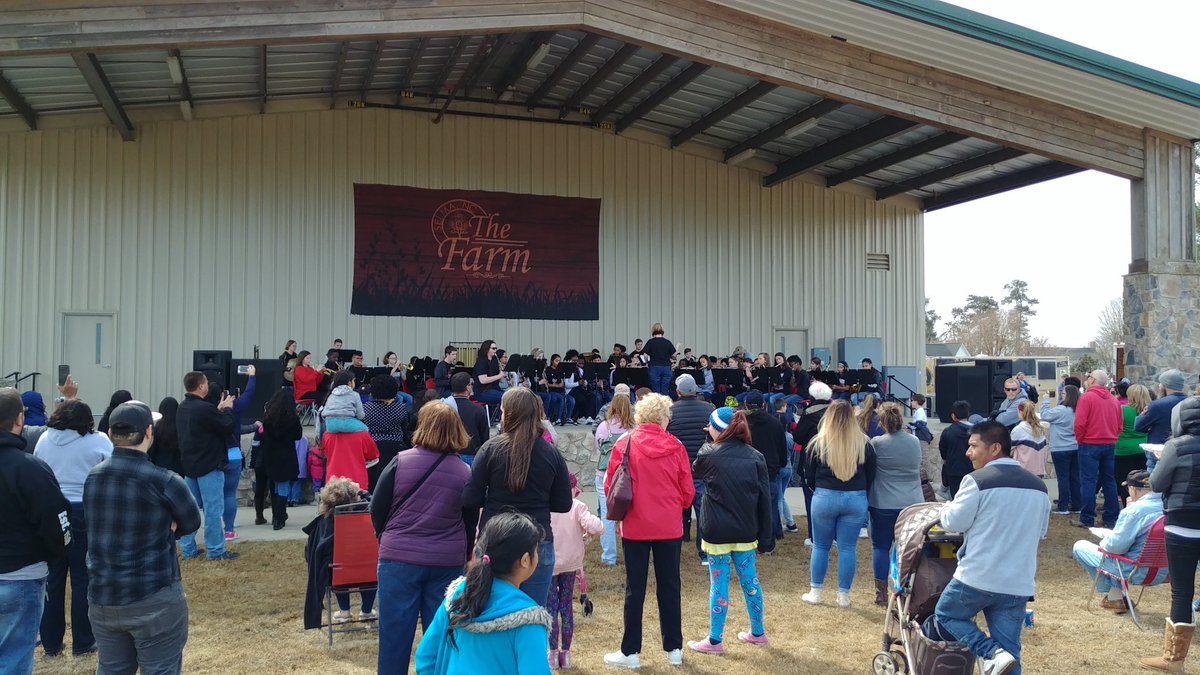 NJH and NJM Bands performed beautifully at #nojofamilyday!