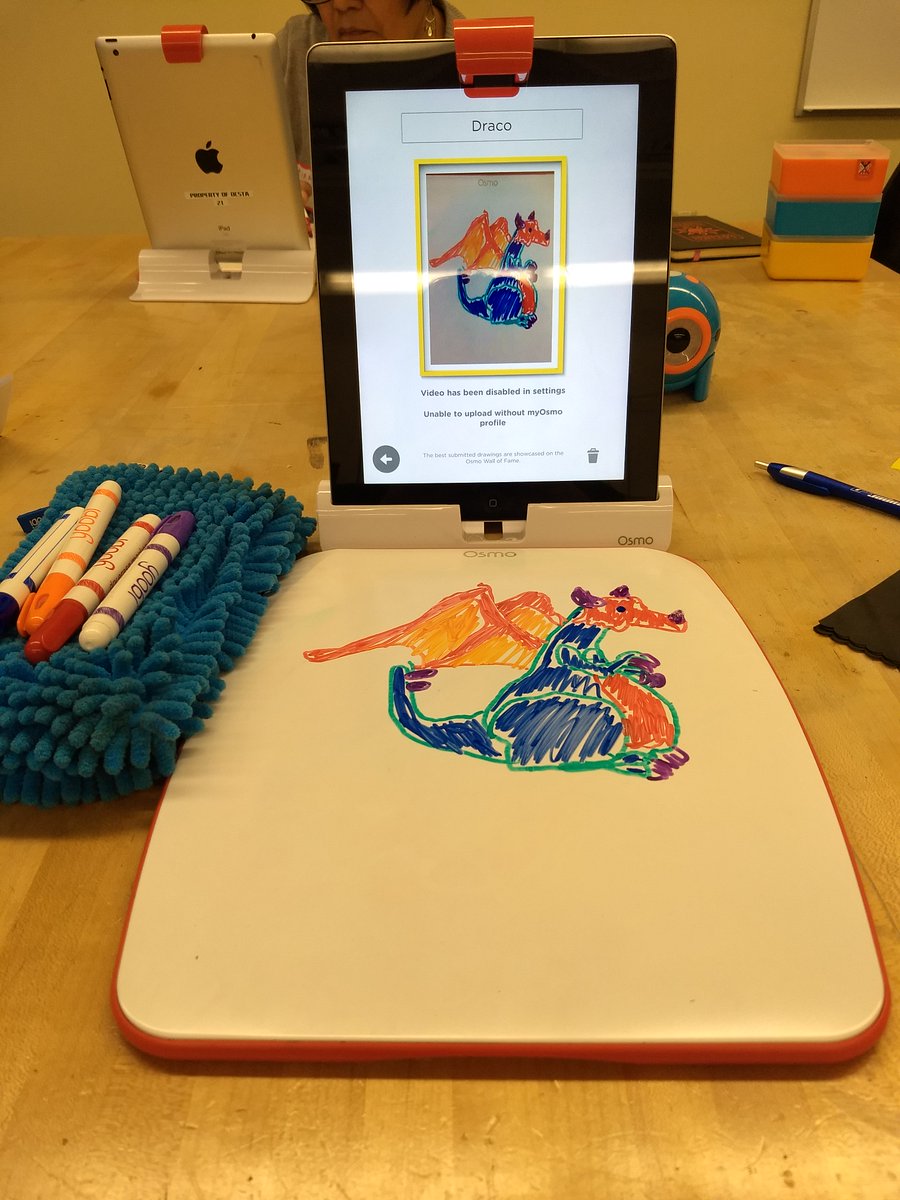 TheWeirdTeacher's tweet photo. Playing with Osmo tools at #oregoncsta https://t.co/r99MiVmilV