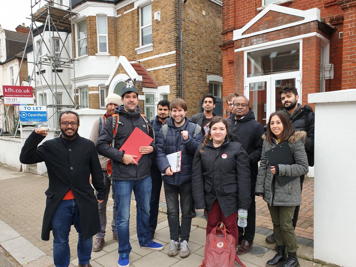 Absolutely cracking day canvassing for @UKLabour in #Streatham. 150 activists knocking doors campaigning for a #ByElectionNow. Great reaction on the doorstep. Streatham is red🌹