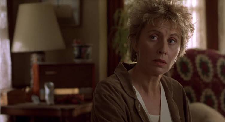 Happy birthday Kate Nelligan. I first saw her in How to make and American quilt. 
